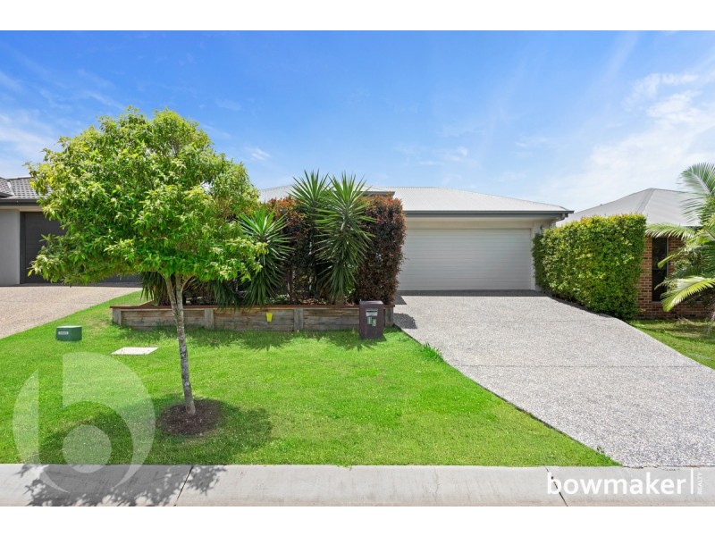 15 Rawlins Crescent, North Lakes QLD 4509