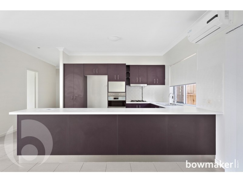 15 Rawlins Crescent, North Lakes QLD 4509