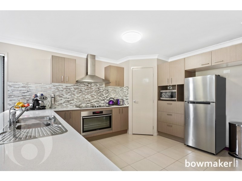 6 Sunnybrook Street, Brighton QLD 4017