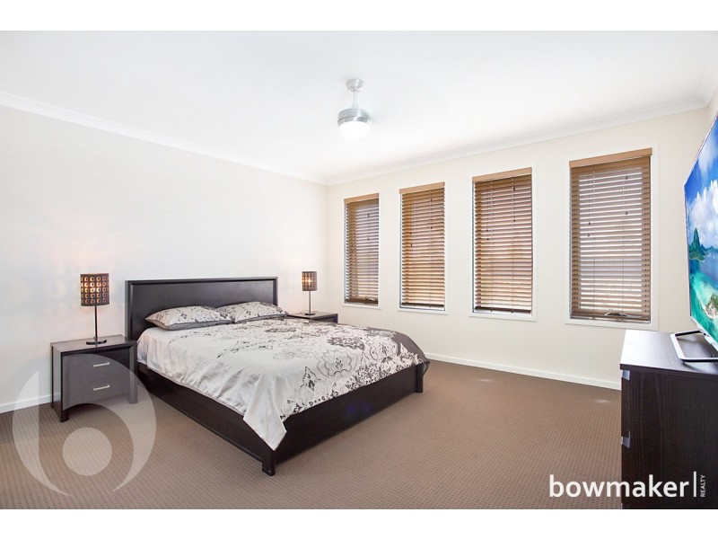 92 Mapleton Drive, North Lakes QLD 4509