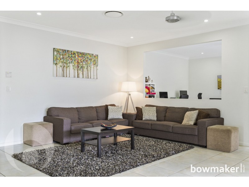 2 Nicklaus Parade, North Lakes QLD 4509