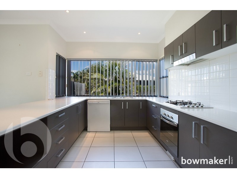 49 Nicklaus Parade, North Lakes QLD 4509