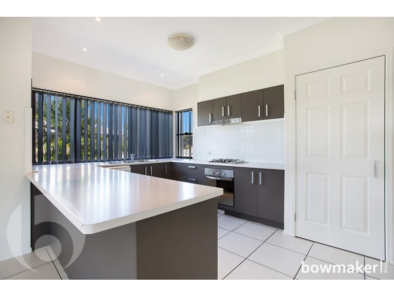 49 Nicklaus Parade, North Lakes QLD 4509