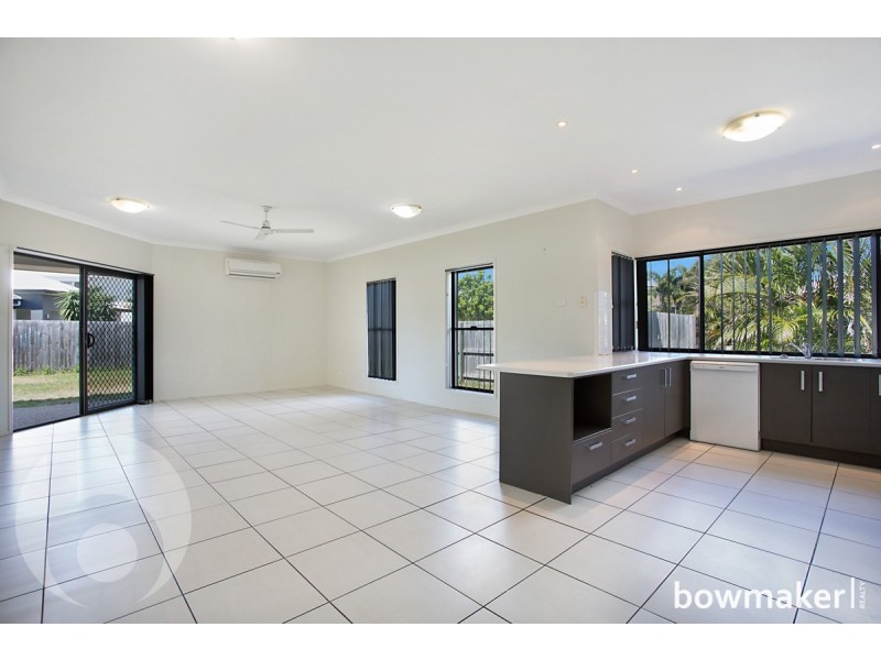 49 Nicklaus Parade, North Lakes QLD 4509