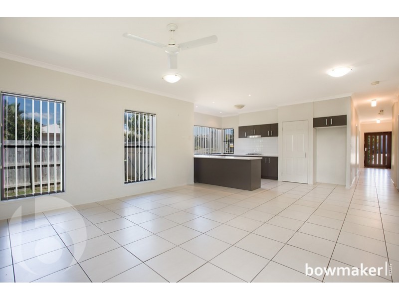 49 Nicklaus Parade, North Lakes QLD 4509