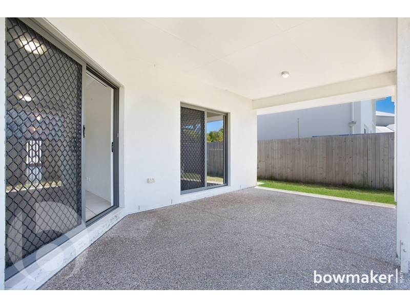 49 Nicklaus Parade, North Lakes QLD 4509