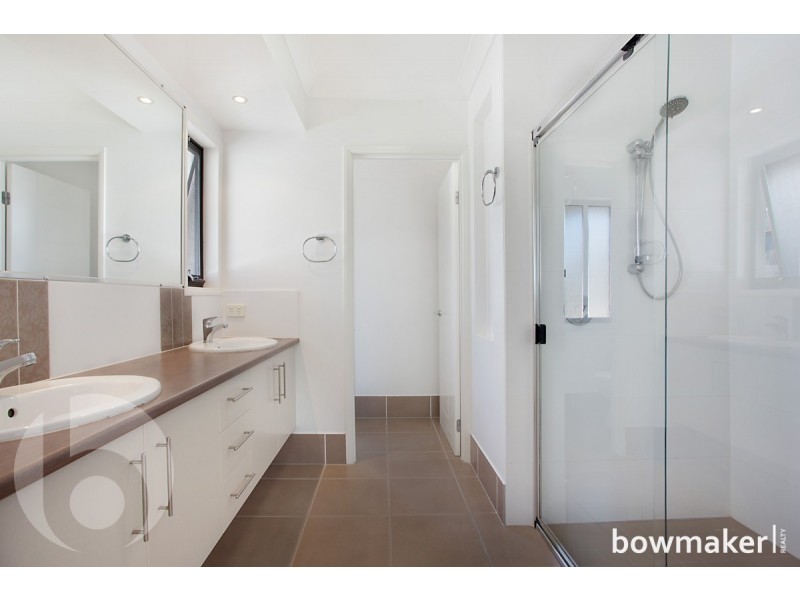 3 Lester Place, North Lakes QLD 4509