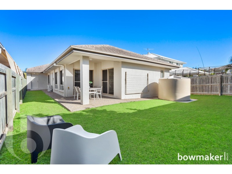 76 Nicklaus Parade, North Lakes QLD 4509