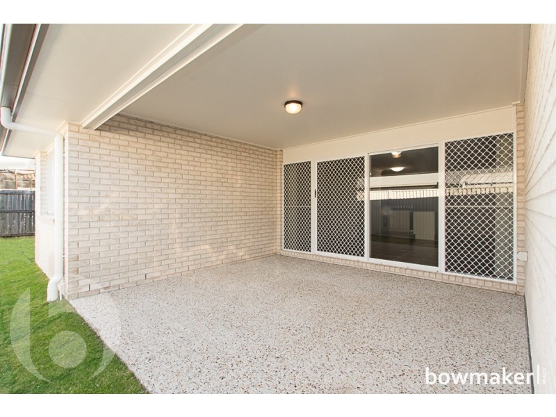 2/14 Crawford Street, Caboolture QLD 4510