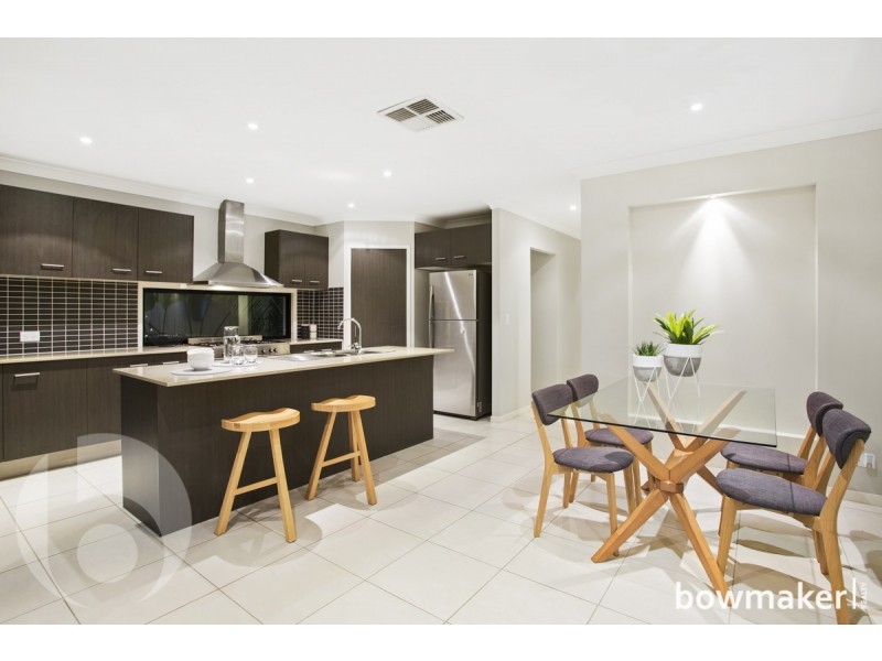 72 Elkington Circuit, North Lakes QLD 4509