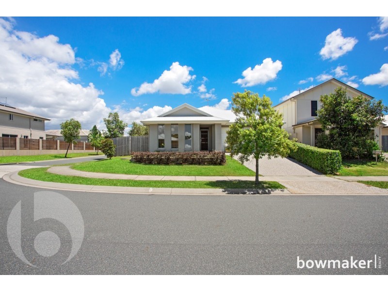 10 Friars Crescent, North Lakes QLD 4509