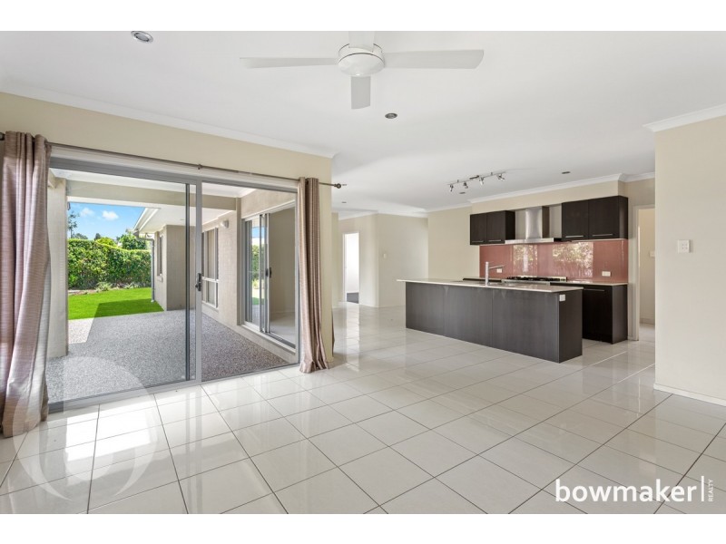 10 Friars Crescent, North Lakes QLD 4509