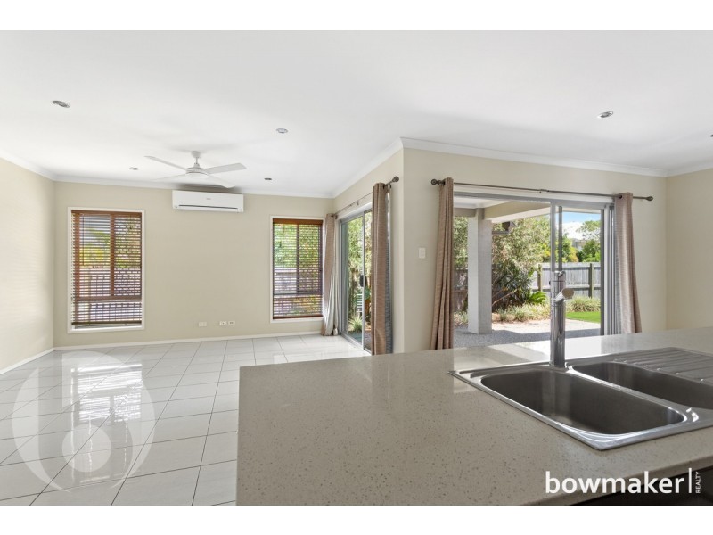 10 Friars Crescent, North Lakes QLD 4509