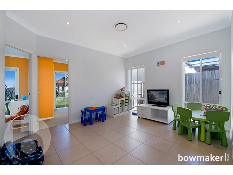 21 Foambark Street, North Lakes QLD 4509