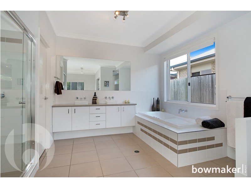 21 Foambark Street, North Lakes QLD 4509