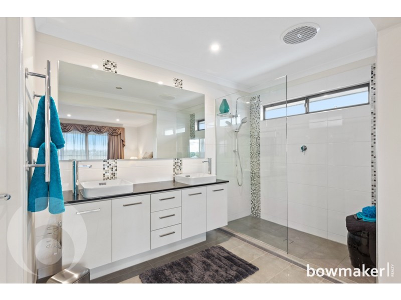 55 Chalk Circuit, North Lakes QLD 4509