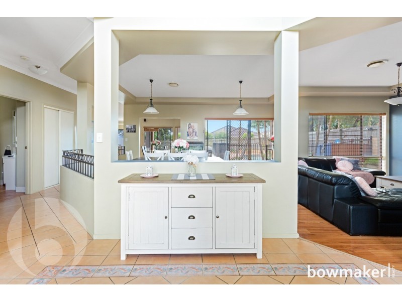 6 Chesterton Court, North Lakes QLD 4509