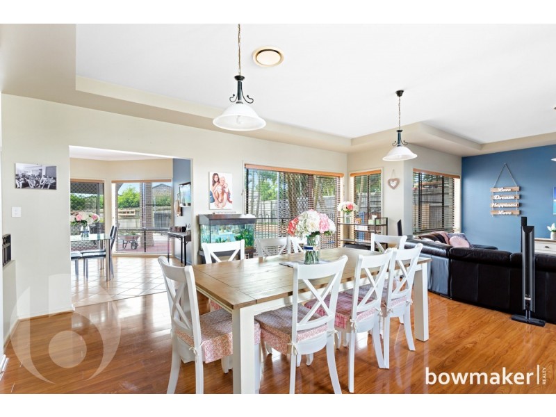 6 Chesterton Court, North Lakes QLD 4509