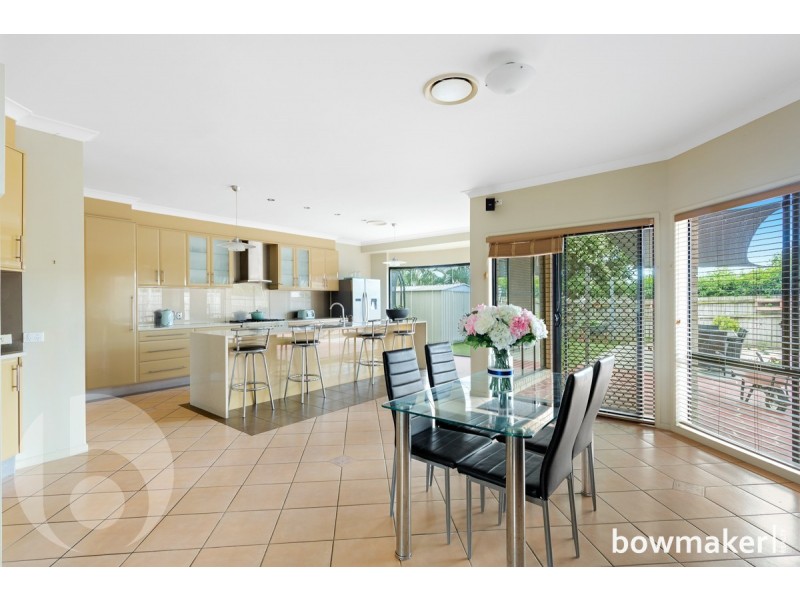6 Chesterton Court, North Lakes QLD 4509