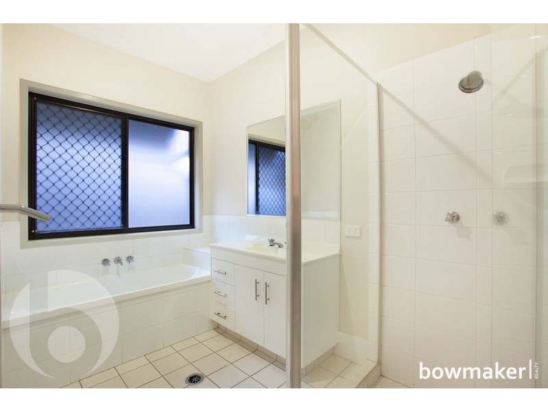 24 Menara Circuit, North Lakes QLD 4509