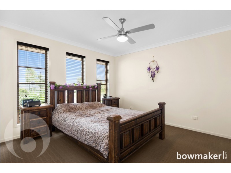 9 Wells Close, North Lakes QLD 4509