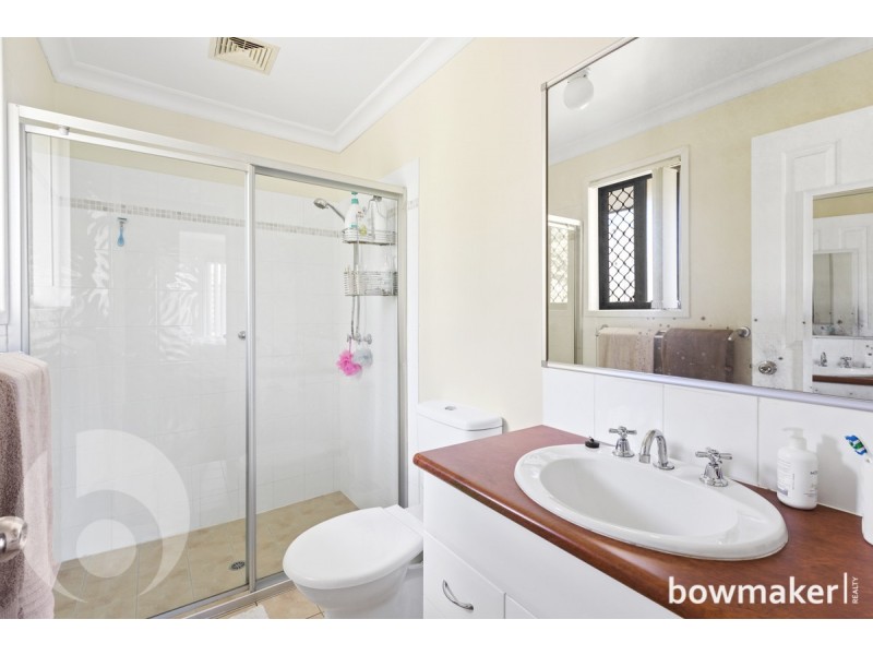 19 Ultramarine Parade, Griffin QLD 4503