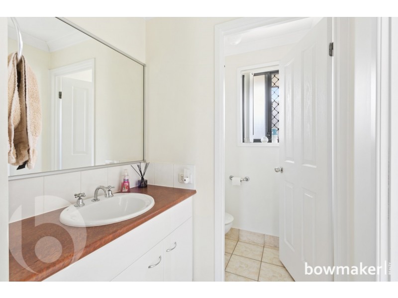 19 Ultramarine Parade, Griffin QLD 4503