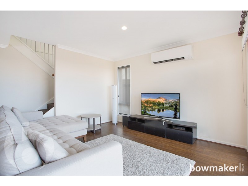 92 Mapleton Drive, North Lakes QLD 4509