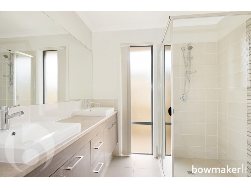 33 Gordon Crescent, Mango Hill QLD 4509