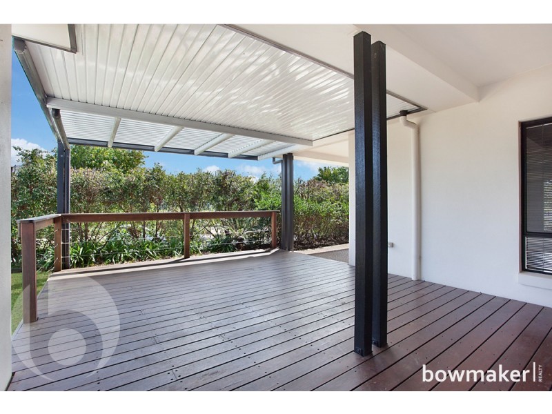 33 Dotterel Crescent, North Lakes QLD 4509