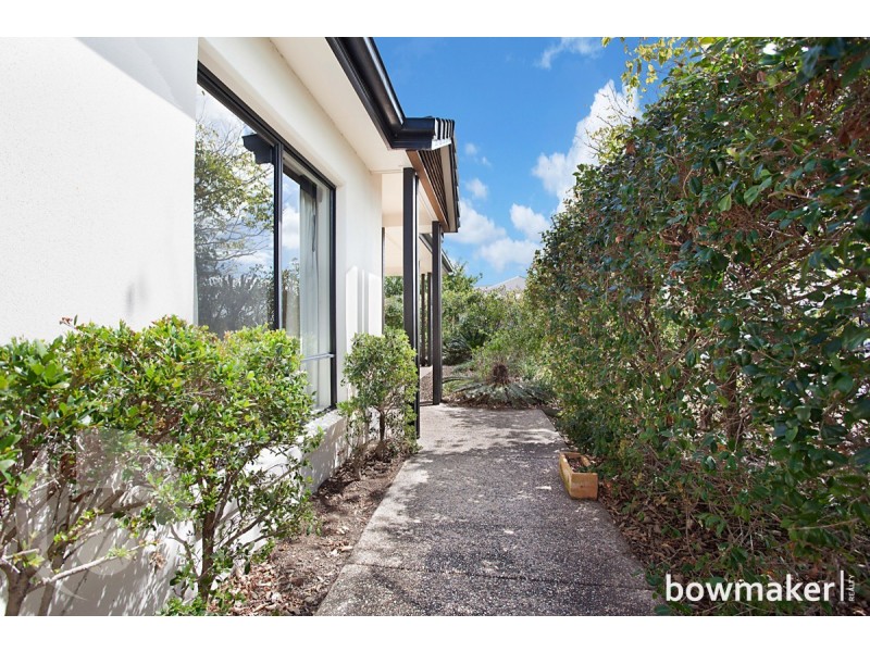 33 Dotterel Crescent, North Lakes QLD 4509