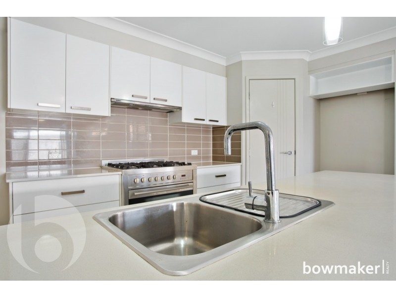 23 Troon Street, North Lakes QLD 4509