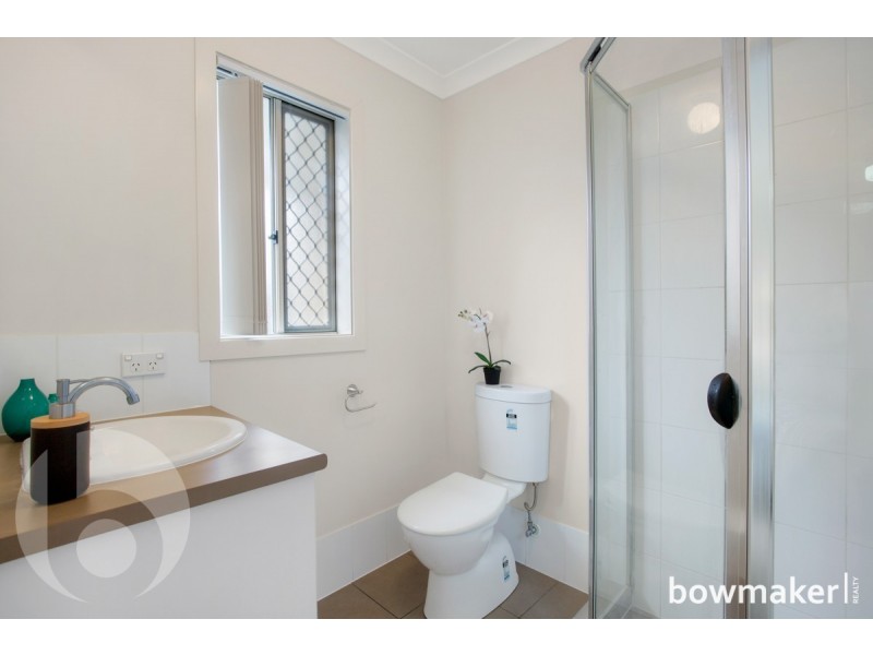 16 Moonie Crescent, North Lakes QLD 4509