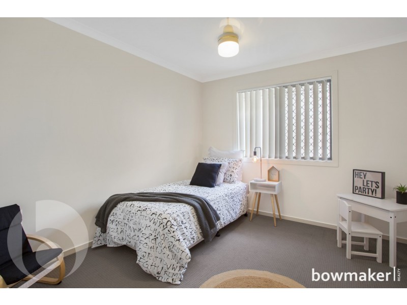 16 Moonie Crescent, North Lakes QLD 4509