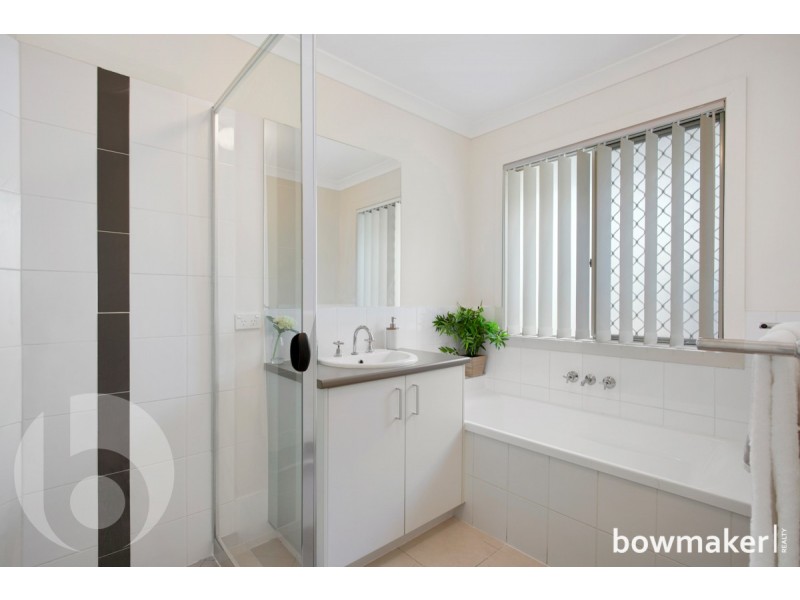 16 Moonie Crescent, North Lakes QLD 4509