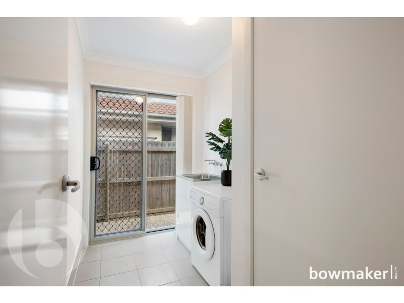16 Moonie Crescent, North Lakes QLD 4509