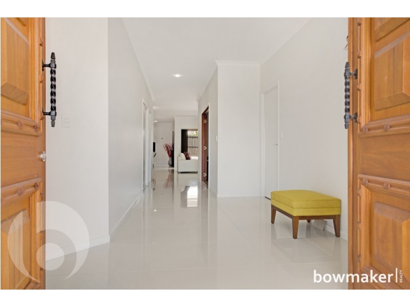 27 Kakadu Court, North Lakes QLD 4509