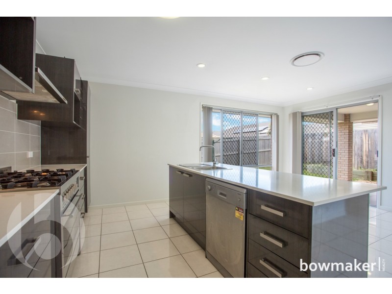 16 Melville Parade, North Lakes QLD 4509