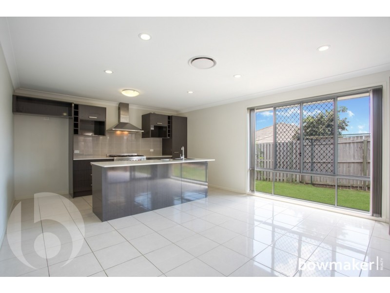 16 Melville Parade, North Lakes QLD 4509