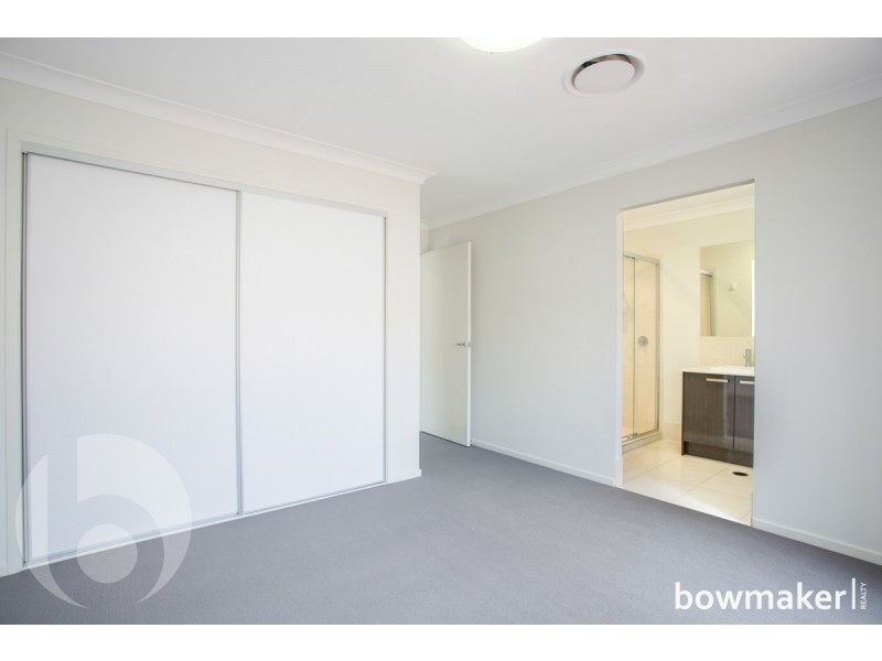 16 Melville Parade, North Lakes QLD 4509