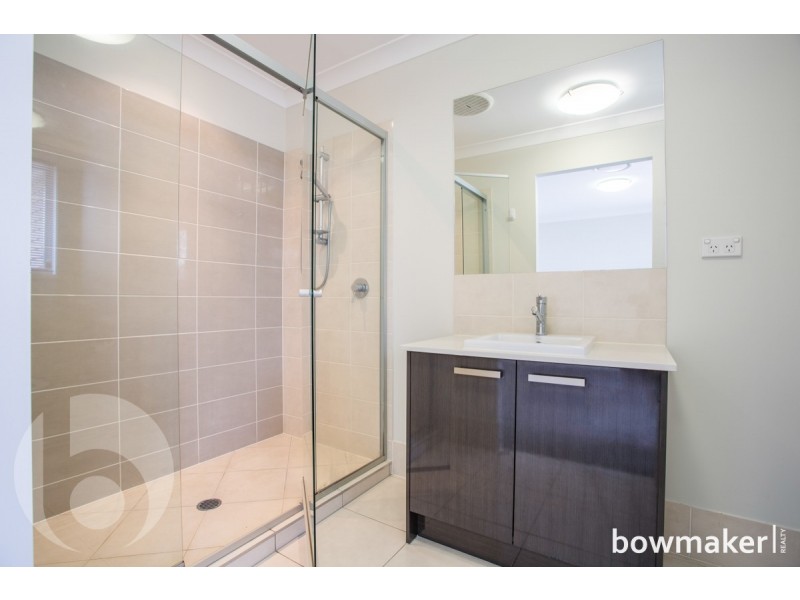 16 Melville Parade, North Lakes QLD 4509