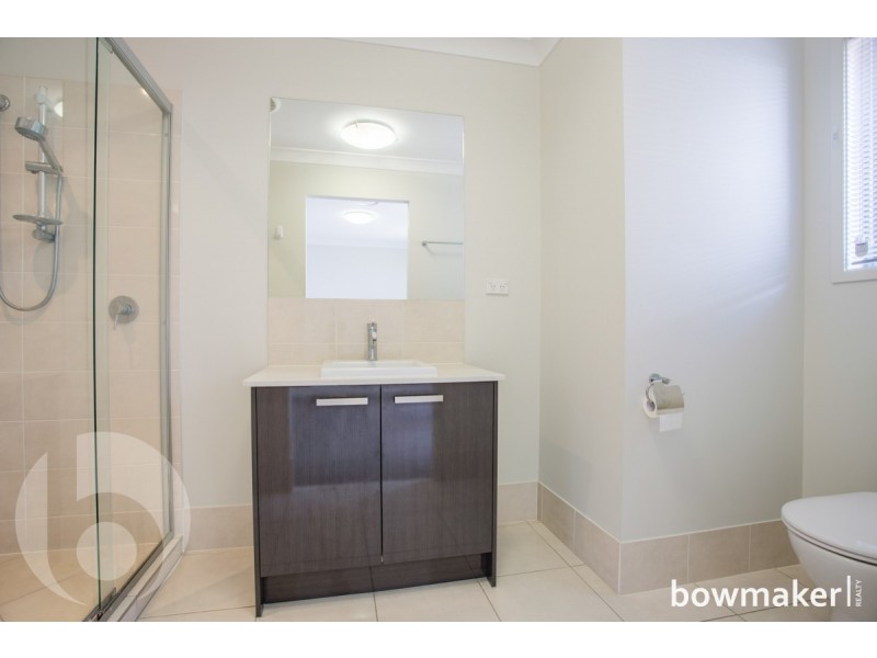 16 Melville Parade, North Lakes QLD 4509