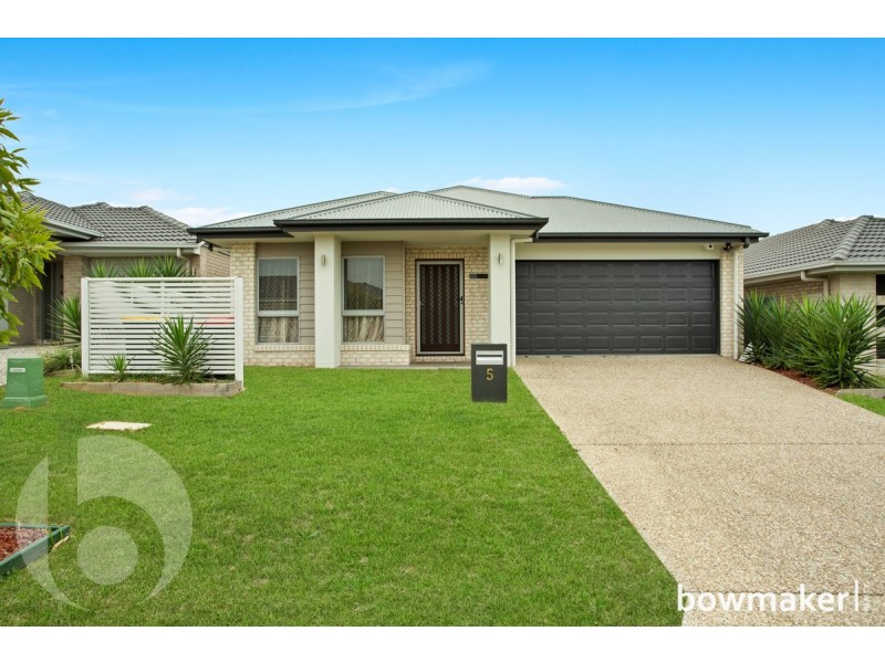5 Ravensbourne Crescent, North Lakes QLD 4509