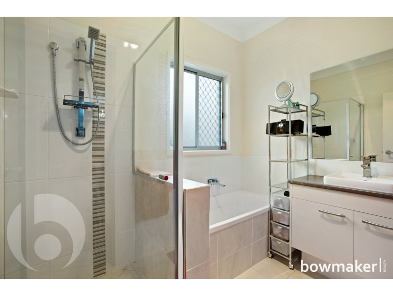 5 Ravensbourne Crescent, North Lakes QLD 4509