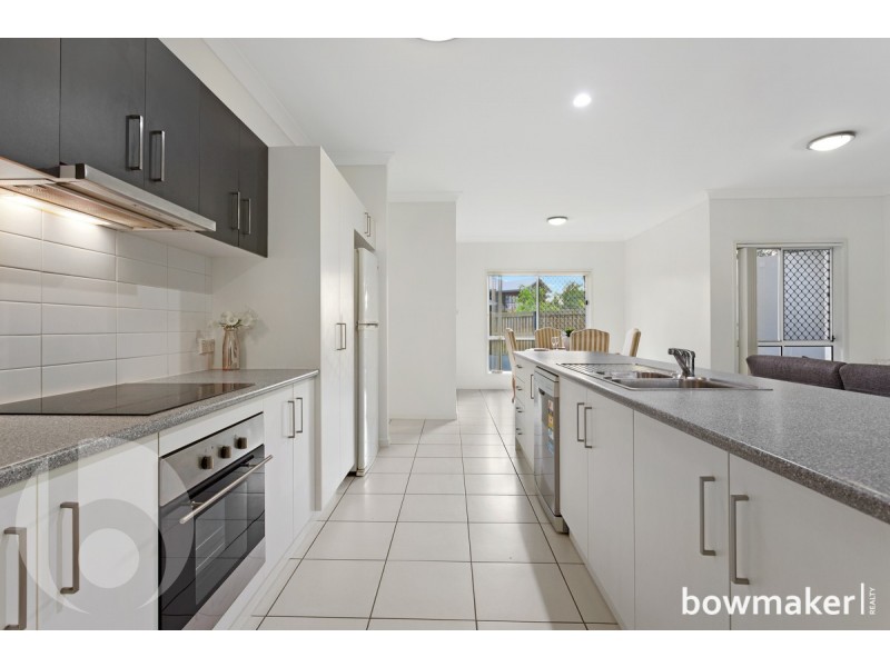 12 Montgomerie Parade, North Lakes QLD 4509