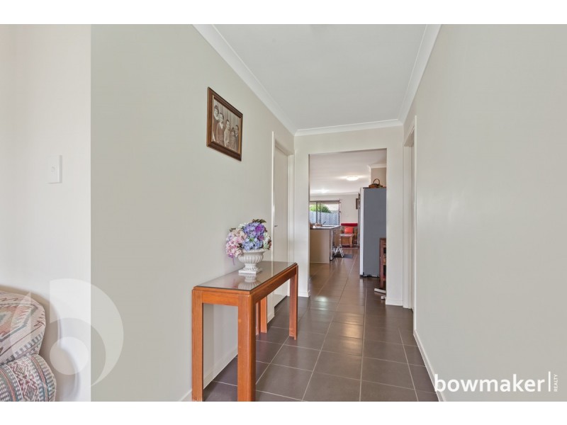 5 Dunes Crescent, North Lakes QLD 4509