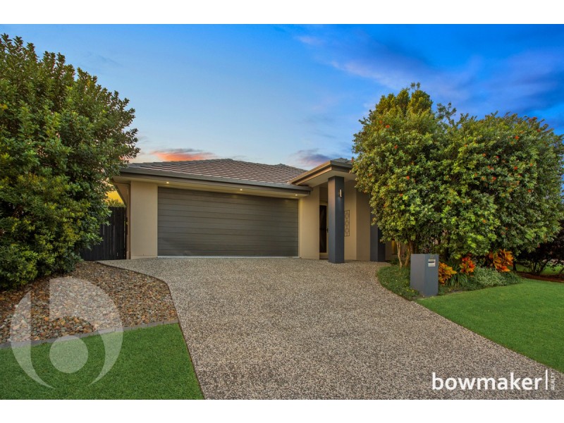 27 Riviera Crescent, North Lakes QLD 4509