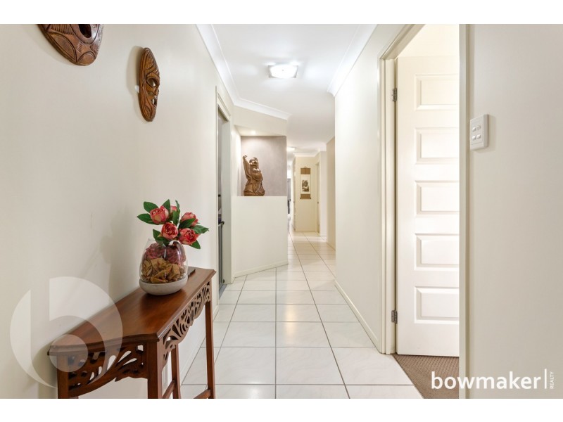 27 Riviera Crescent, North Lakes QLD 4509