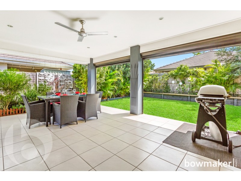 27 Riviera Crescent, North Lakes QLD 4509