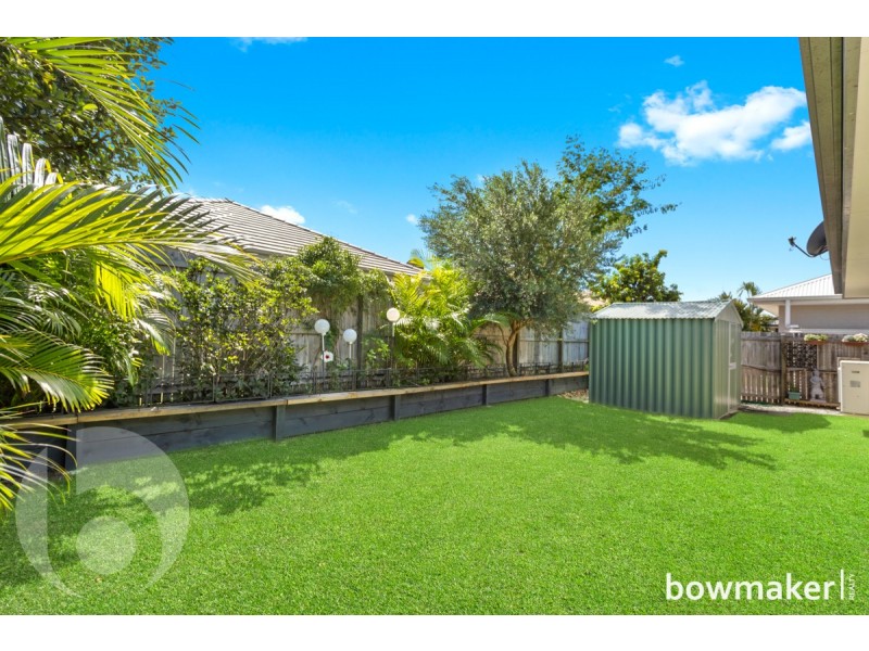 27 Riviera Crescent, North Lakes QLD 4509